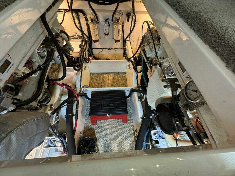 41ft Maxum Yacht For Sale