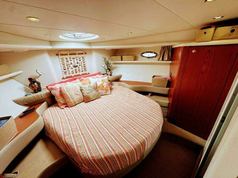 41ft Maxum Yacht For Sale