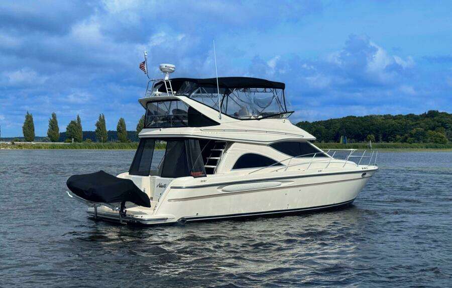 41ft Maxum Yacht For Sale