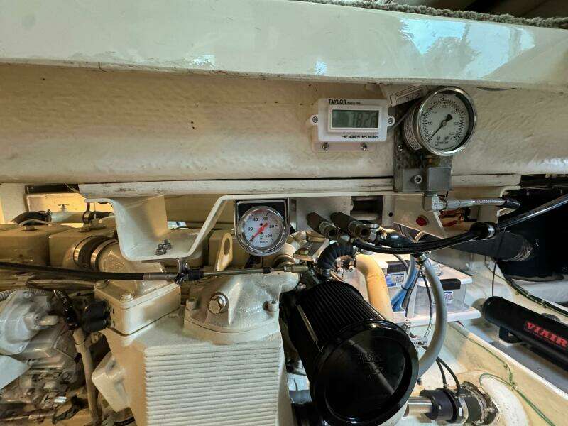41ft Maxum Yacht For Sale