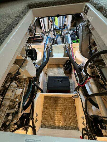 41ft Maxum Yacht For Sale