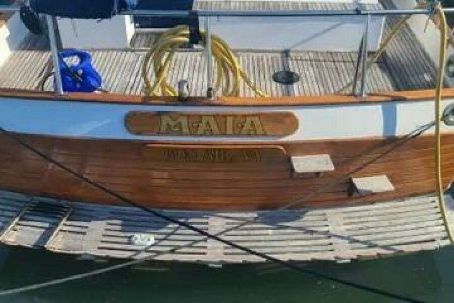 MAIA 42ft Grand Banks Yacht For Sale
