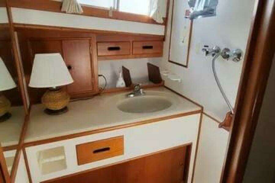 MAIA 42ft Grand Banks Yacht For Sale