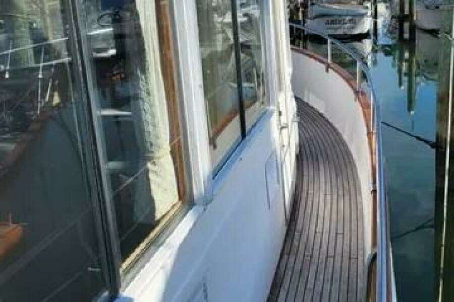 MAIA 42ft Grand Banks Yacht For Sale