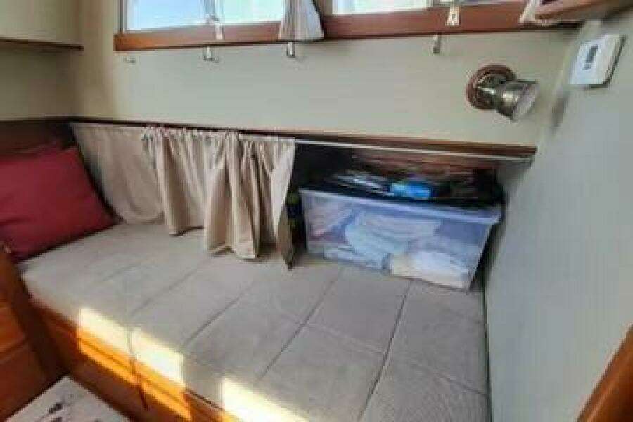 MAIA 42ft Grand Banks Yacht For Sale