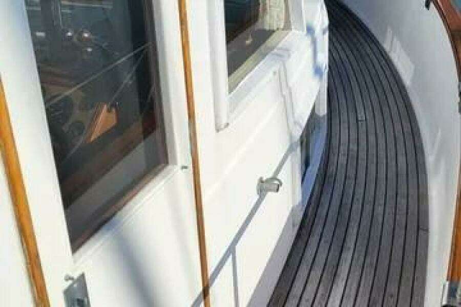 MAIA 42ft Grand Banks Yacht For Sale