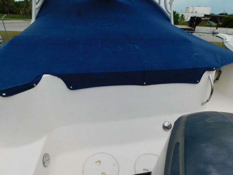 24ft Robalo Yacht For Sale