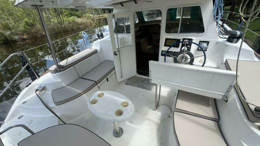 35ft Gemini Yacht For Sale
