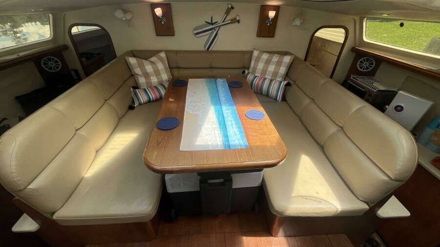 35ft Gemini Yacht For Sale