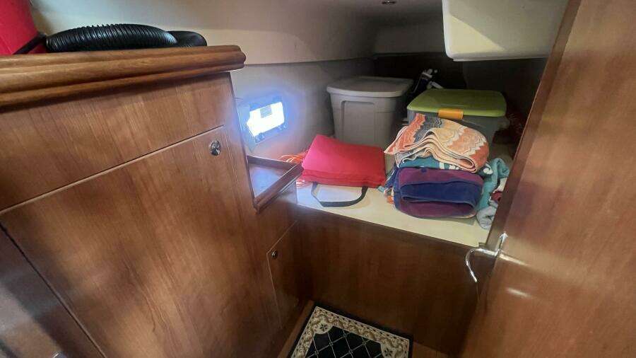 35ft Gemini Yacht For Sale