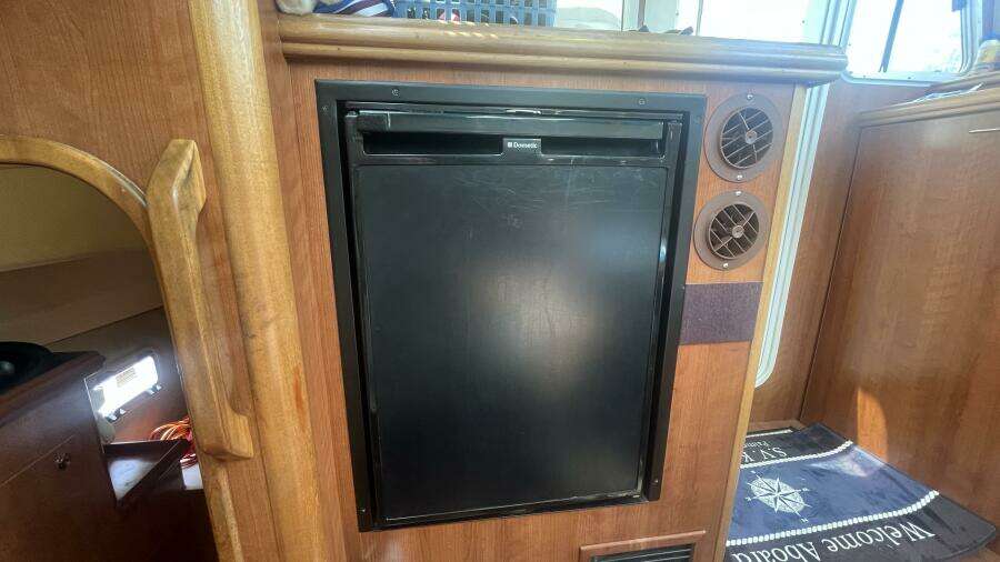 35ft Gemini Yacht For Sale