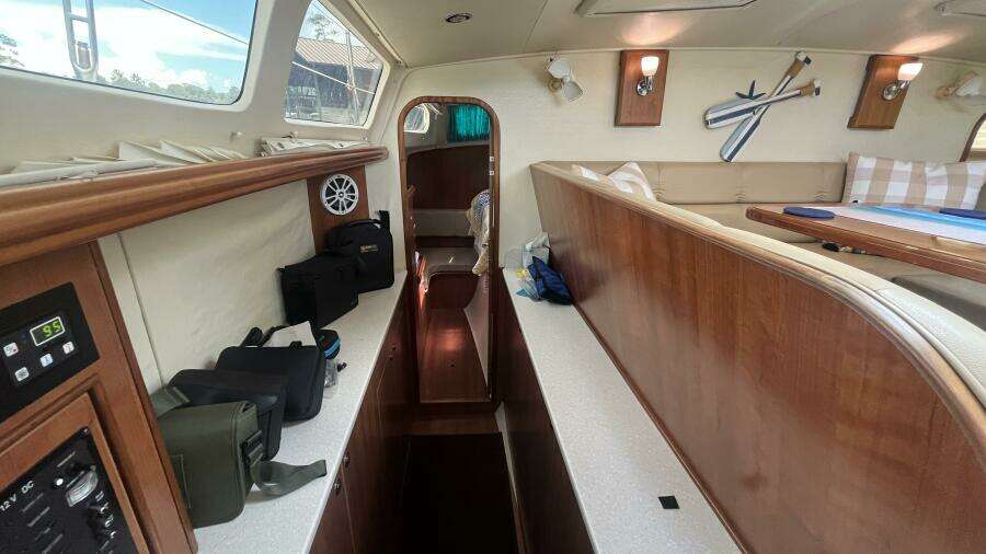 35ft Gemini Yacht For Sale