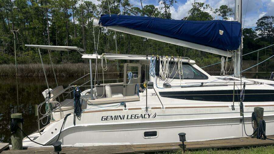 35ft Gemini Yacht For Sale