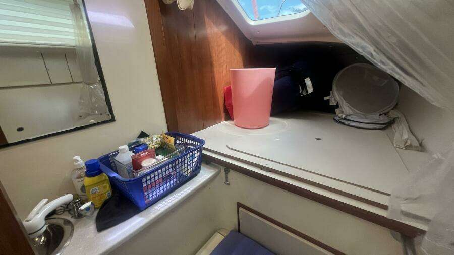 35ft Gemini Yacht For Sale
