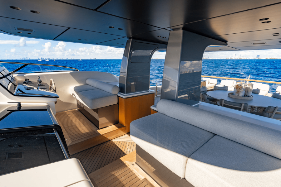 90ft San Lorenzo Yacht For Sale
