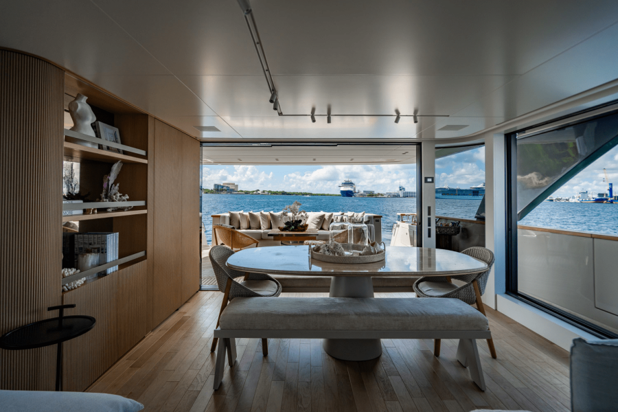 90ft San Lorenzo Yacht For Sale