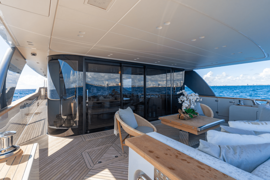 90ft San Lorenzo Yacht For Sale