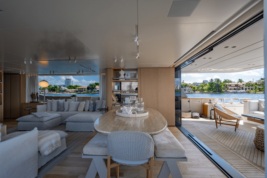 90ft San Lorenzo Yacht For Sale