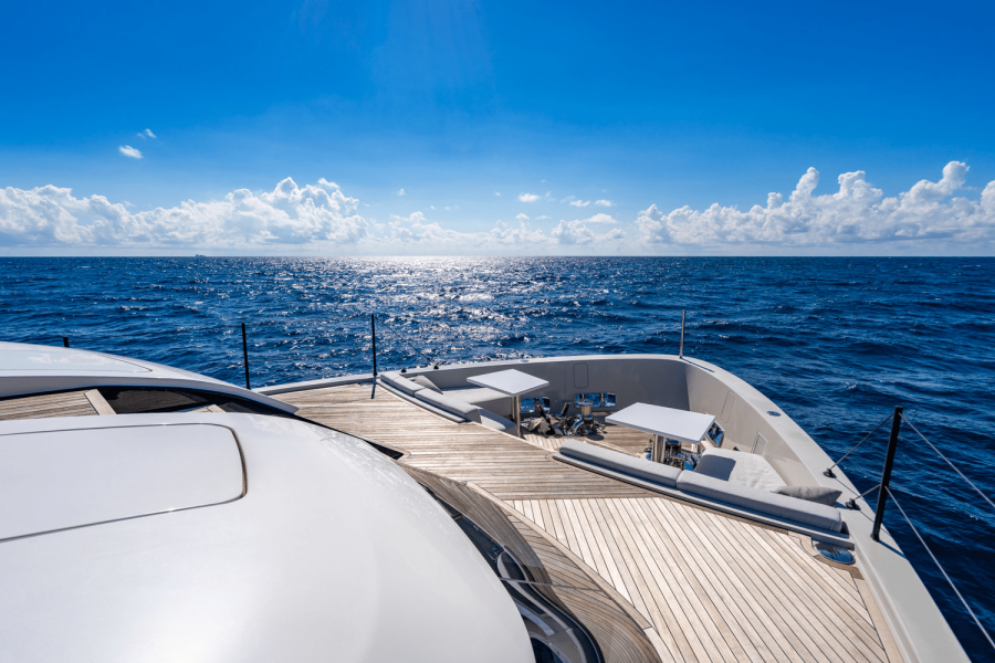 90ft San Lorenzo Yacht For Sale