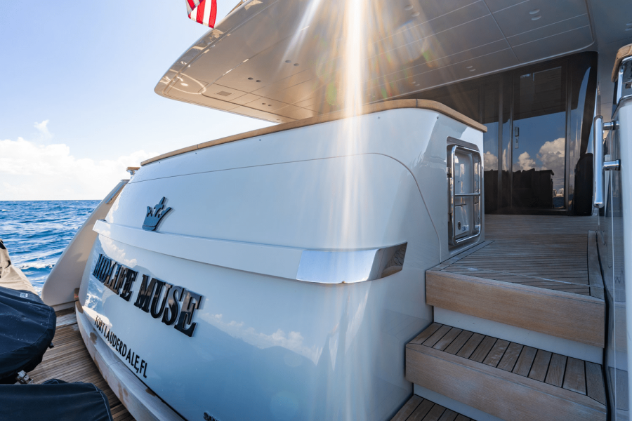 90ft San Lorenzo Yacht For Sale