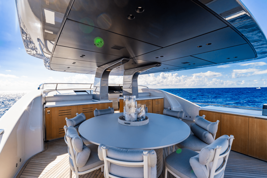 90ft San Lorenzo Yacht For Sale