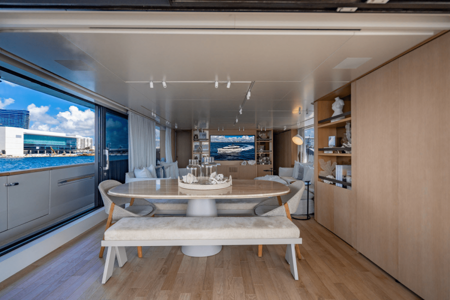 90ft San Lorenzo Yacht For Sale