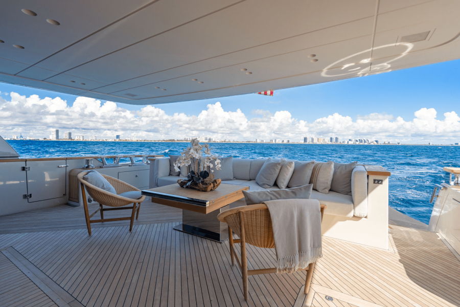 90ft San Lorenzo Yacht For Sale