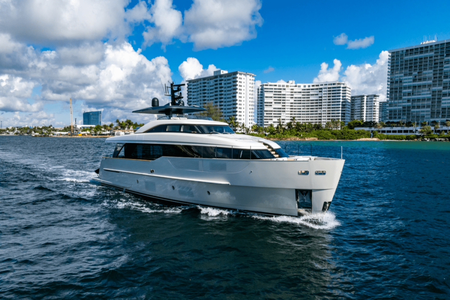 90ft San Lorenzo Yacht For Sale