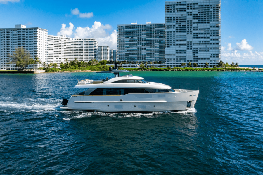 90ft San Lorenzo Yacht For Sale