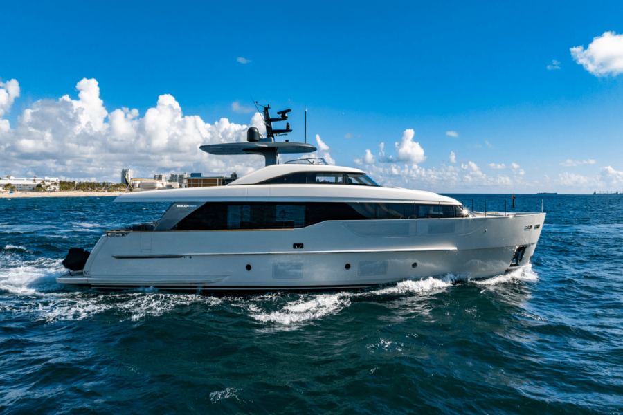 90ft San Lorenzo Yacht For Sale