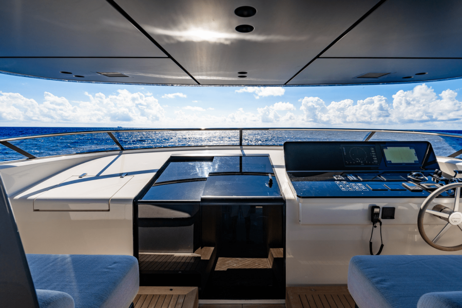 90ft San Lorenzo Yacht For Sale