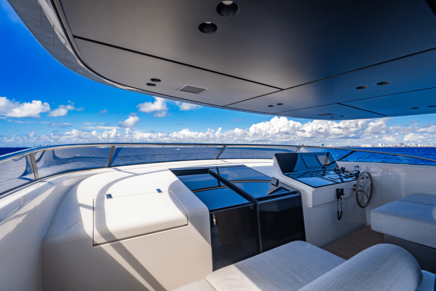 90ft San Lorenzo Yacht For Sale