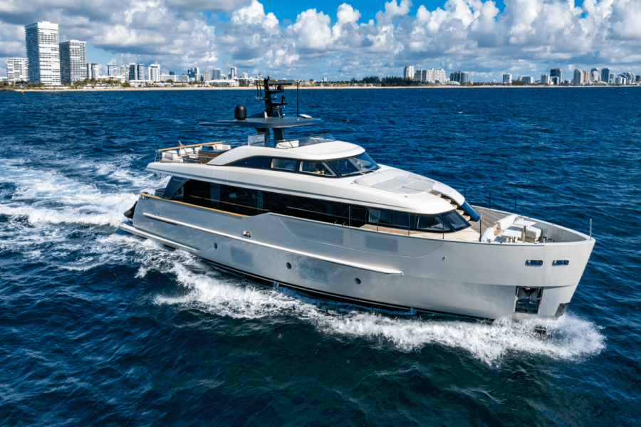 90ft San Lorenzo Yacht For Sale