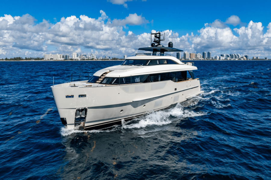 90ft San Lorenzo Yacht For Sale