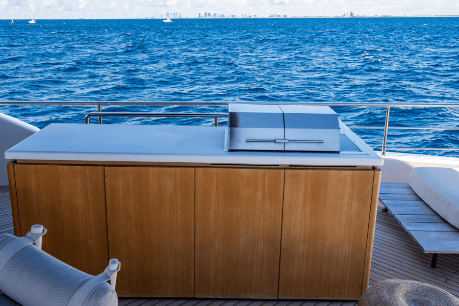 90ft San Lorenzo Yacht For Sale