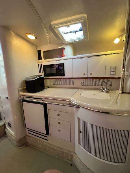 Ship Happens 31ft Sea Ray Yacht For Sale