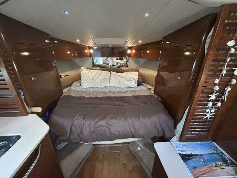 37ft Sea Ray Yacht For Sale