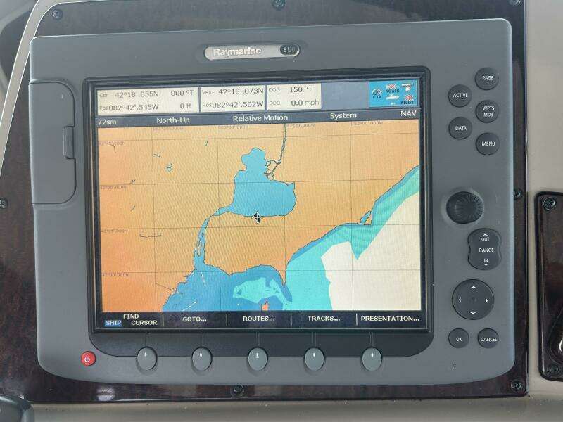 37ft Sea Ray Yacht For Sale