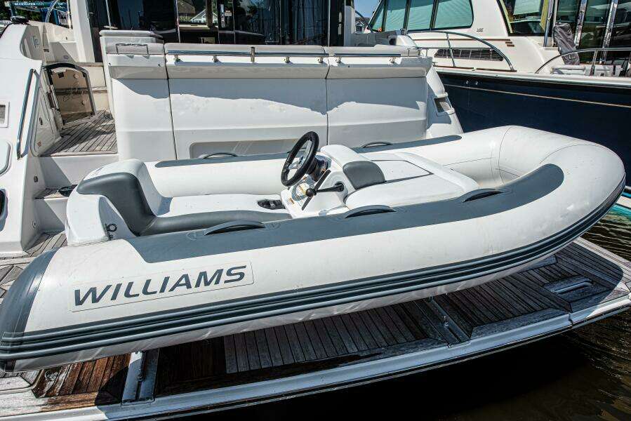 55ft Sea Ray Yacht For Sale
