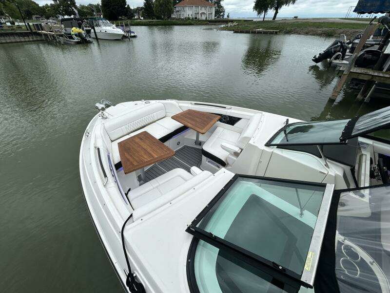 35ft Sea Ray Yacht For Sale