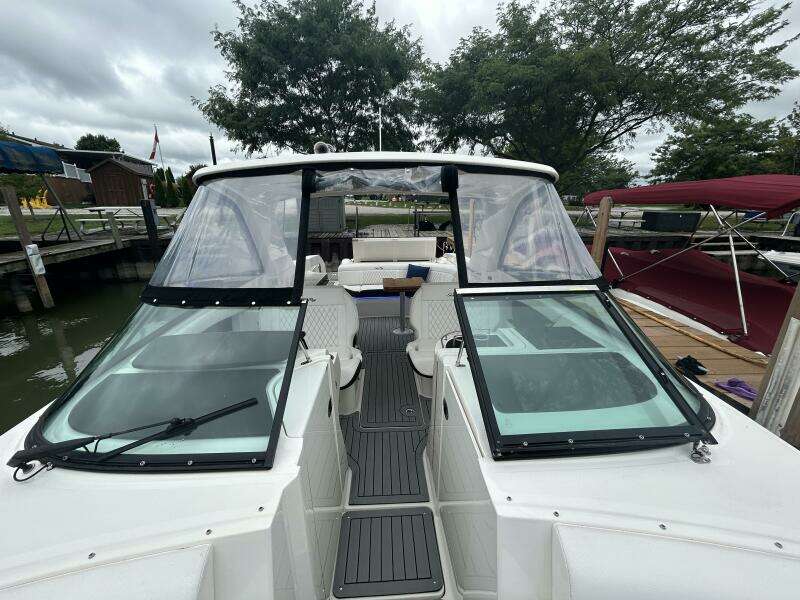 35ft Sea Ray Yacht For Sale