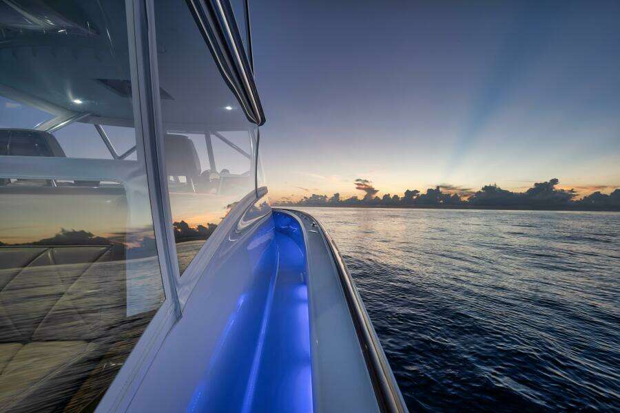 KARMA 46ft Winter Custom Yachts Yacht For Sale