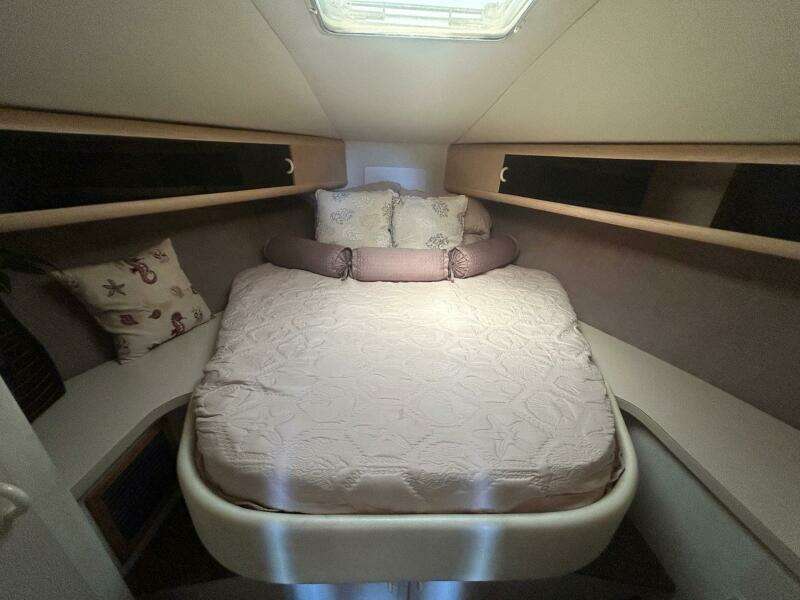 Sunny Side Up 34ft Silverton Yacht For Sale