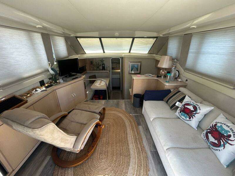Sunny Side Up 34ft Silverton Yacht For Sale