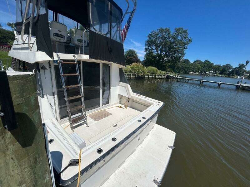 Sunny Side Up 34ft Silverton Yacht For Sale