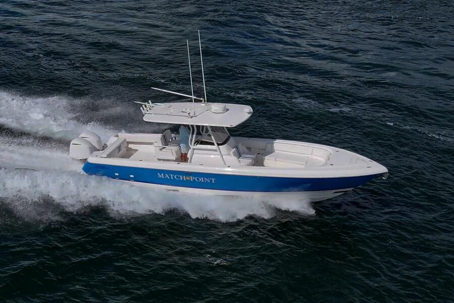 Photo of 2011 Intrepid 32'