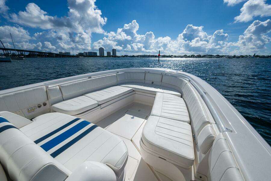 MATCH POINT 32ft Intrepid Yacht For Sale