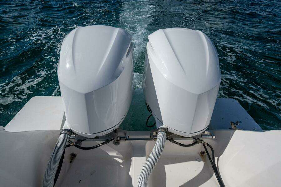 MATCH POINT 32ft Intrepid Yacht For Sale