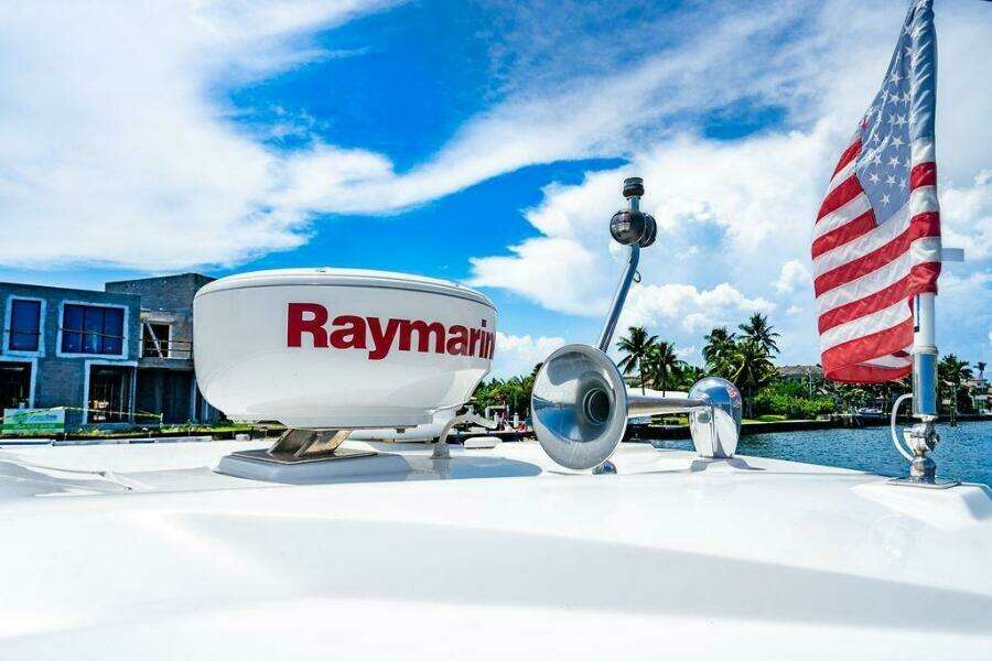 Endurance 50ft Azimut Yacht For Sale