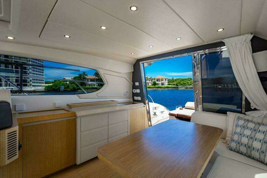Endurance 50ft Azimut Yacht For Sale